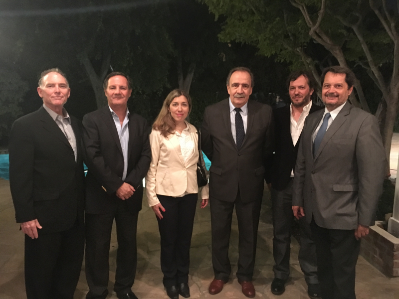 Steve Solot, Mario Lázzaro, Dania Bonadeo. Ministro Tezanos, Juan Pablo Astie, Guillermo Rodriguez